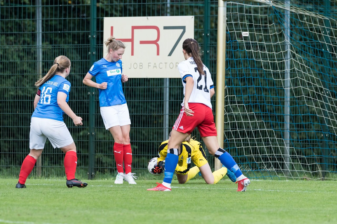 Bild 91 - wBJ Hamburger SV - Holstein Kiel : Ergebnis: 2:0